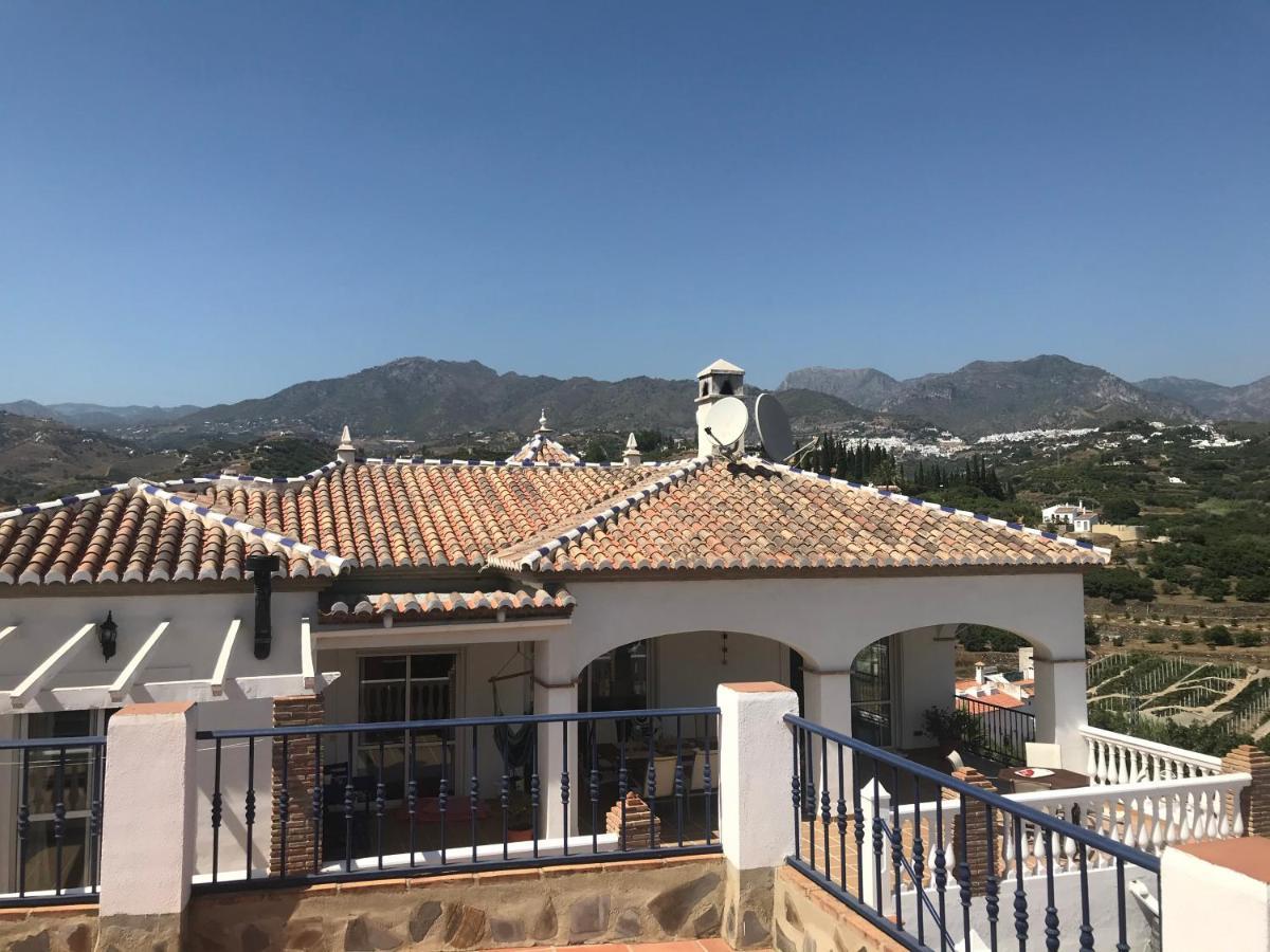 Villa Sunshine Countryside Resort Frigiliana Exteriör bild