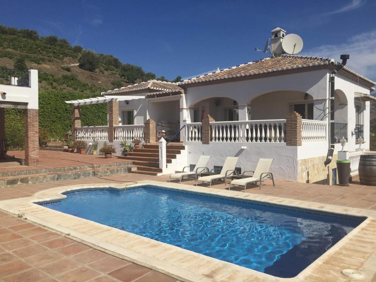 Villa Sunshine Countryside Resort Frigiliana Exteriör bild